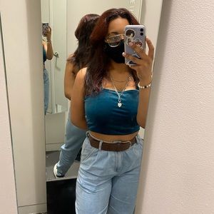 Meet your Posher, Emilie